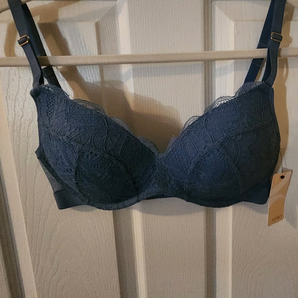 Blue brA